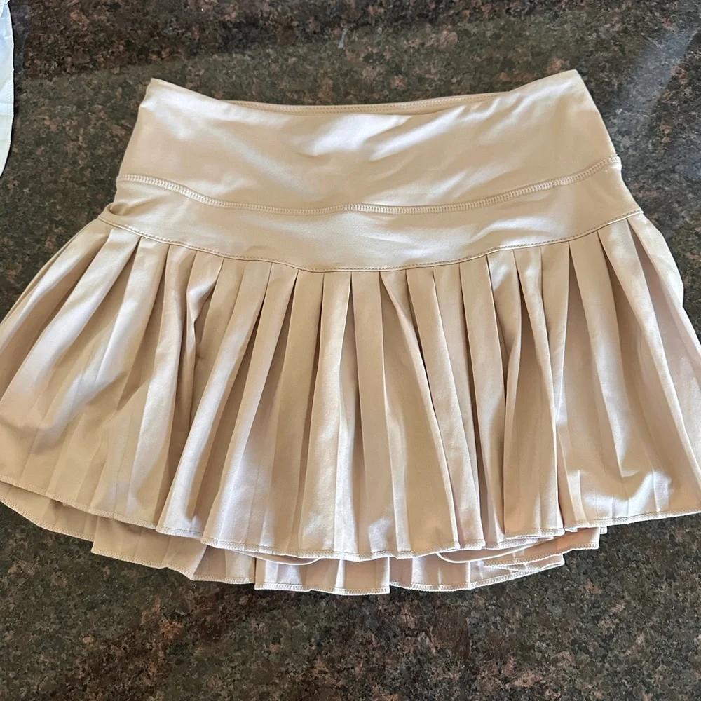 Creme Gold Hinge Skirt - Size xs - Picture 1 of 2